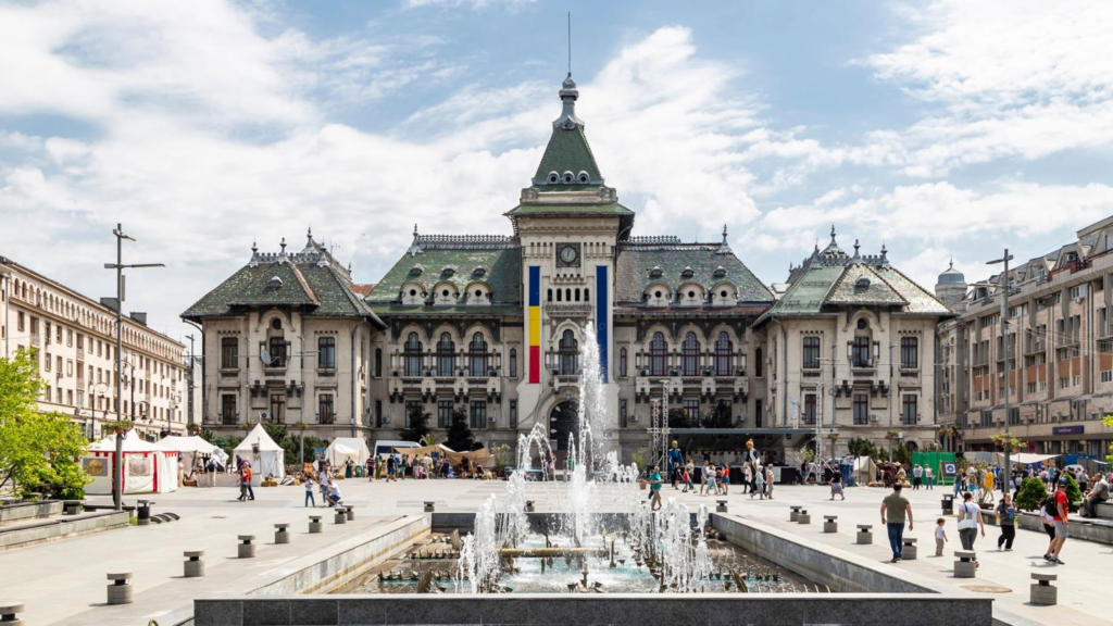 Historical landmarks and squares in Craiova