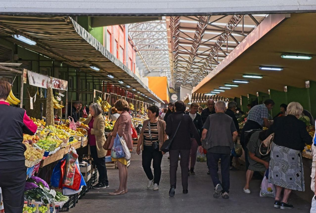 Local streets and markets in Banja Luka