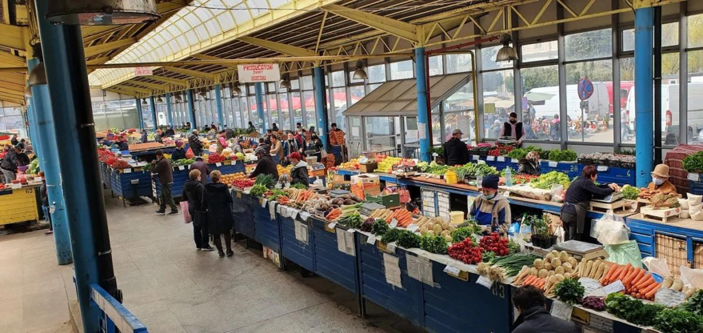 Local streets and markets in Bacau